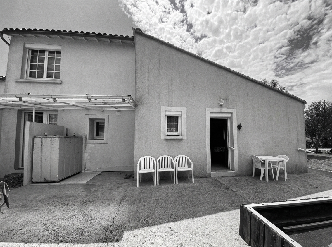 Gemini_Generated_Image_rpbyjbrpbyjbrpby